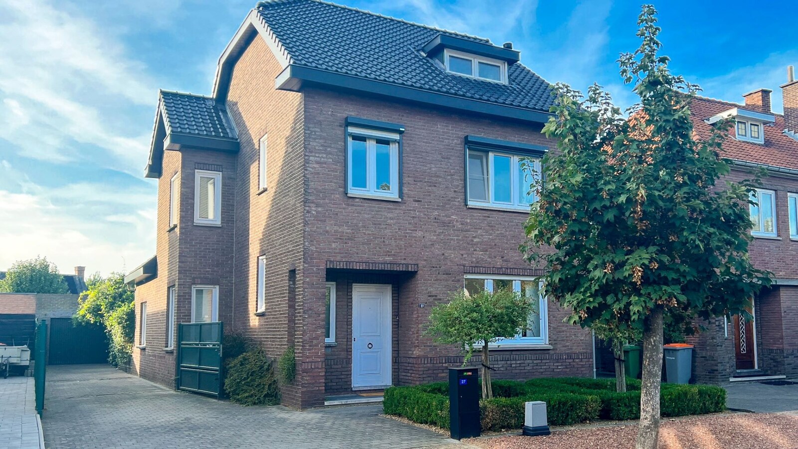 Instapklare woning op 515 m&#178; toplocatie in Lanaken 