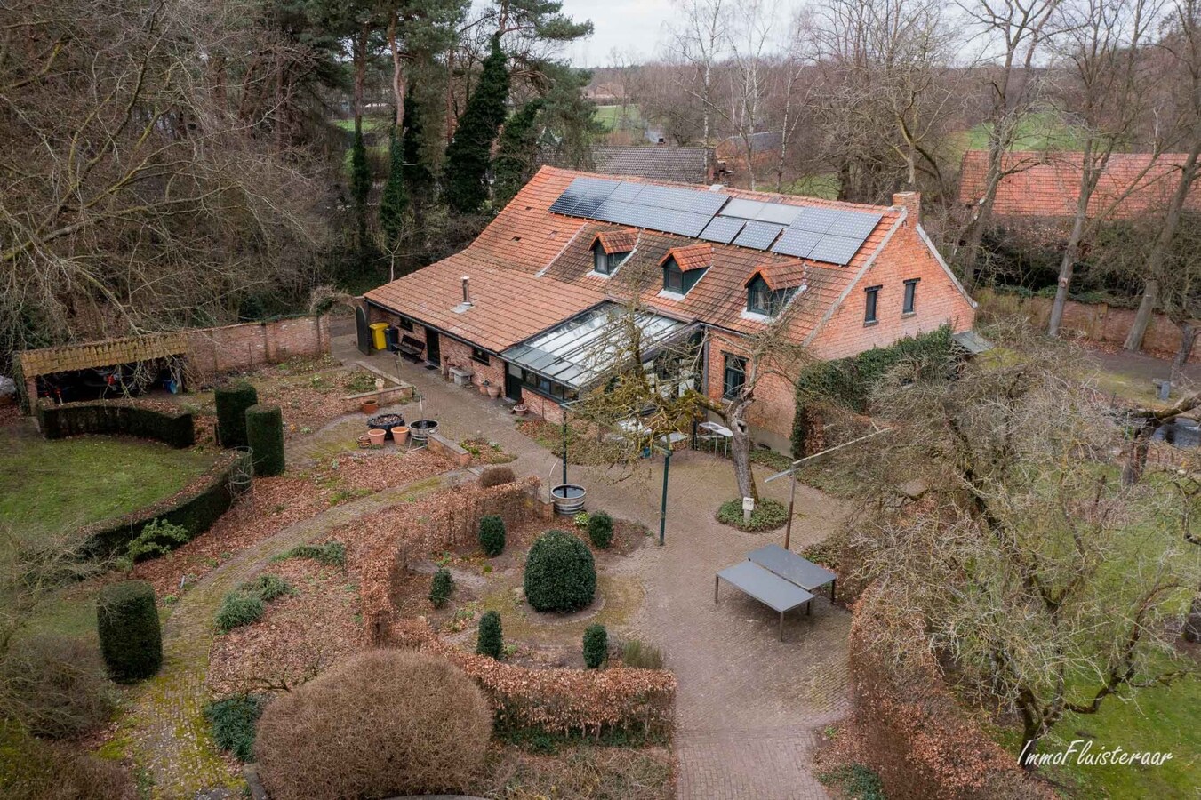 Charmante hoeve op ca. 1,2 Ha te Balen 