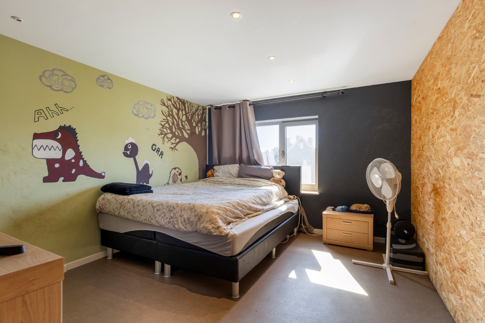Goed gelegen open bebouwing met 4 slaapkamers en tuin in Kerkom - EPC 540 kWh/m&#178; - bewoonbare oppervlakte 238  m&#178; 
