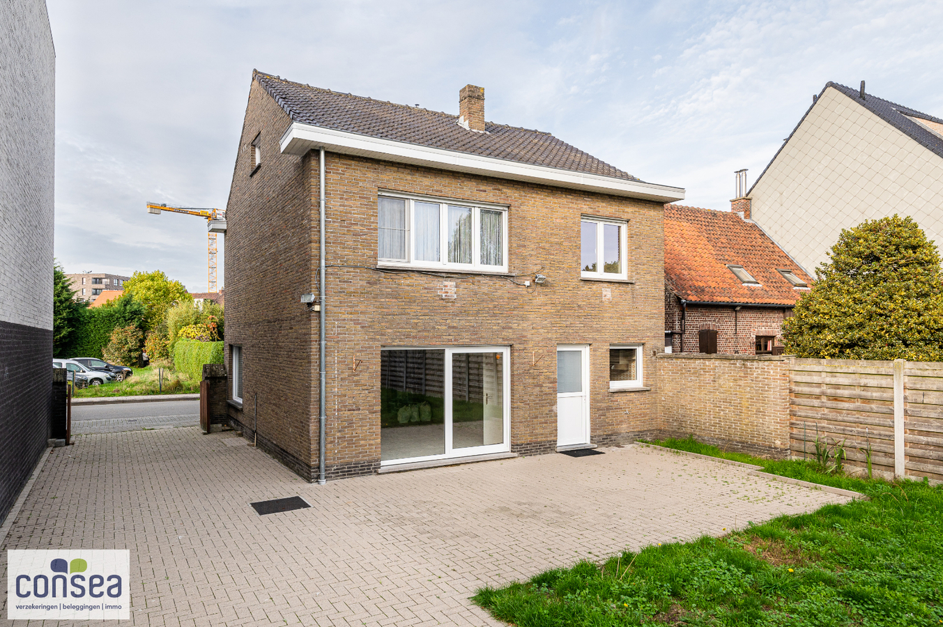 Af te werken gerenoveerde woning 