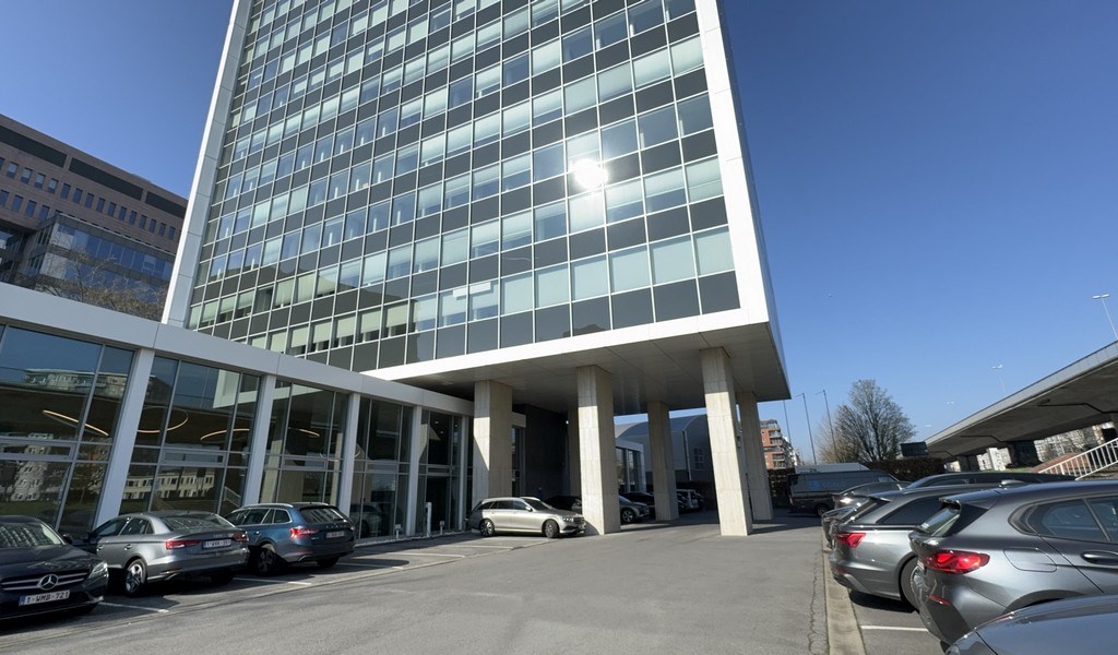 Standingvolle kantoren te huur in Bellevue-toren te Ledeberg