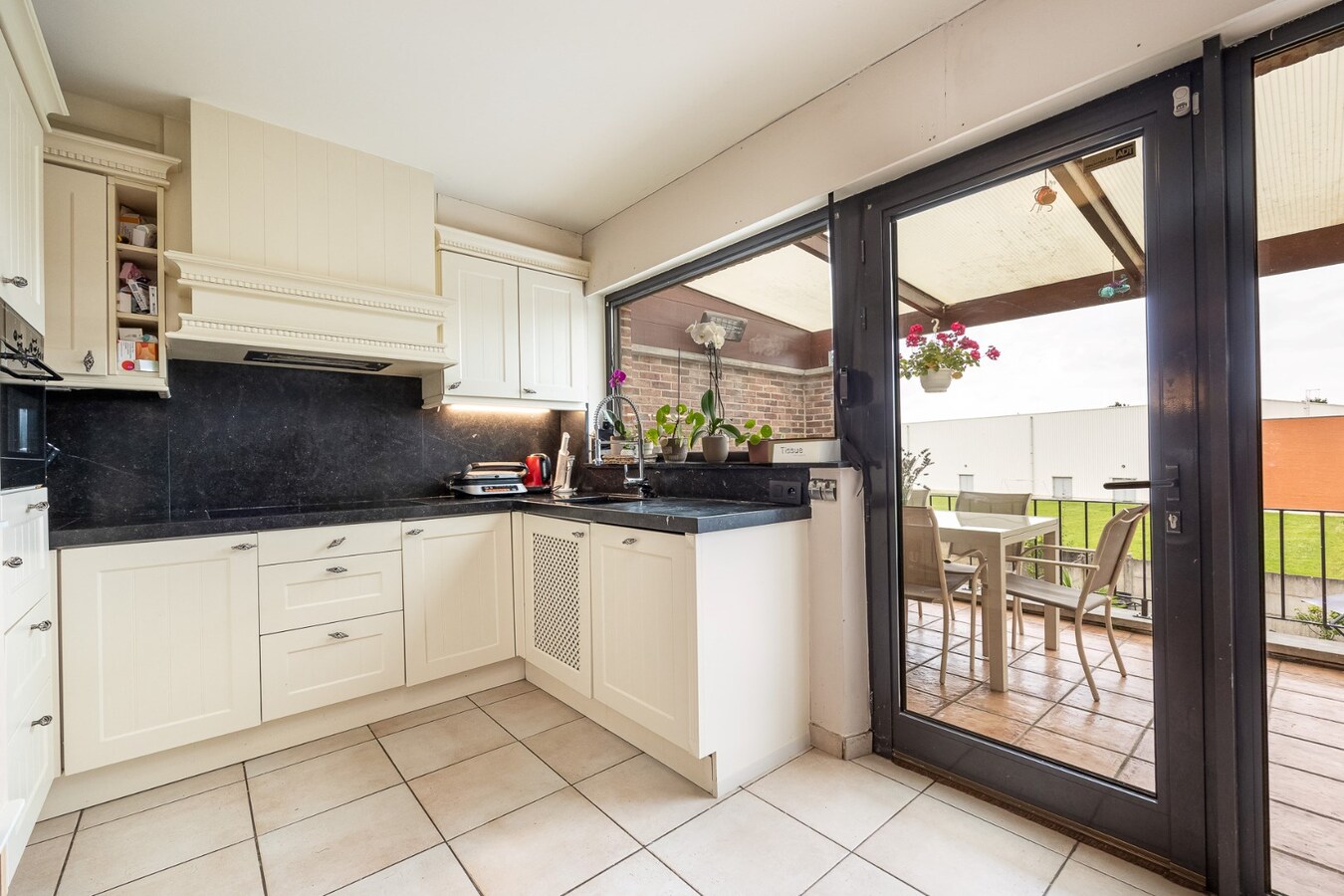 Prachtige woning 243 m&#178; met 4 slaapkamers (met mogelijkheid tot kangoeroewoning) 