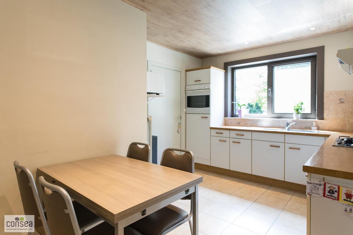 TE KOOP: MAGNIFIEKE ALLEENSTAANDE WONING 