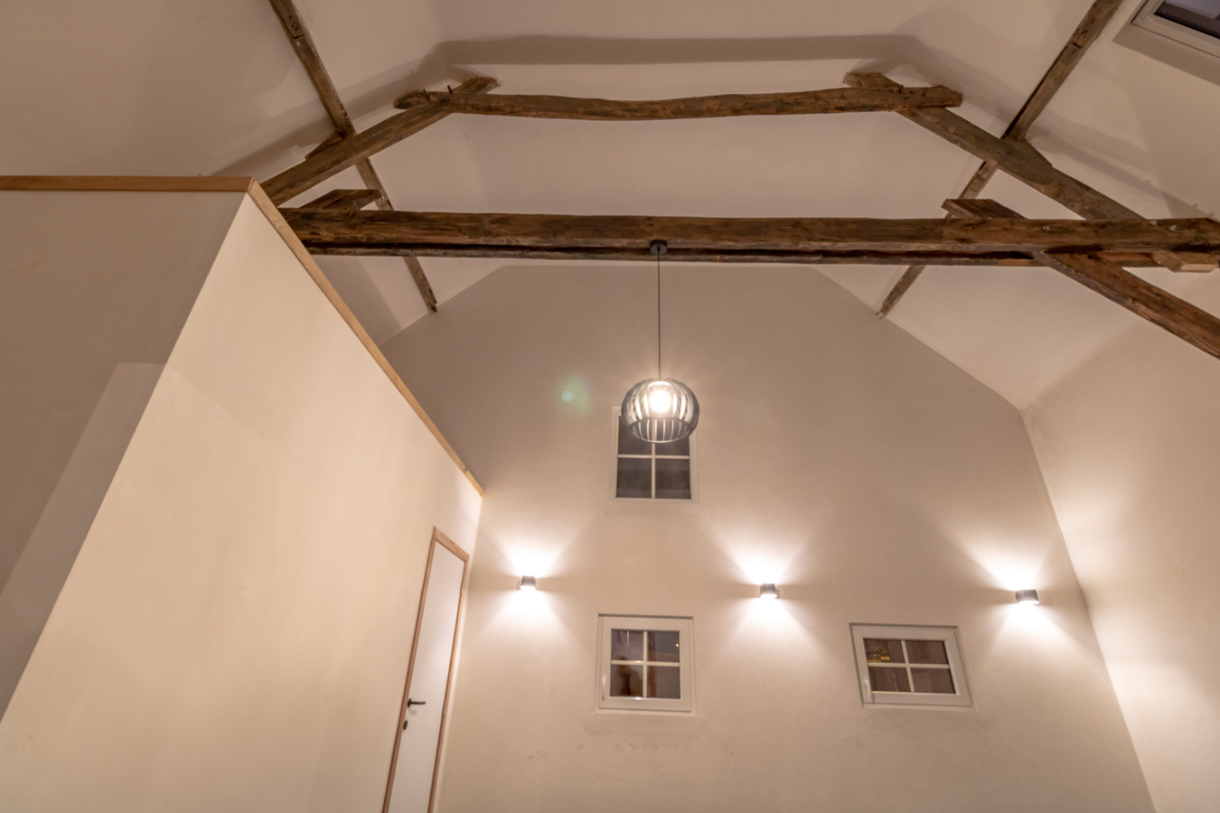 Gerenoveerde gezinswoning met 4 slaapkamers te Koekelare 