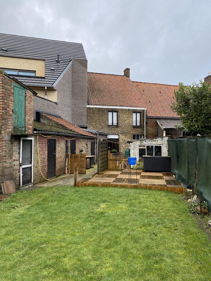 Woning met 3 slaapkamers en garage te Ichtegem 