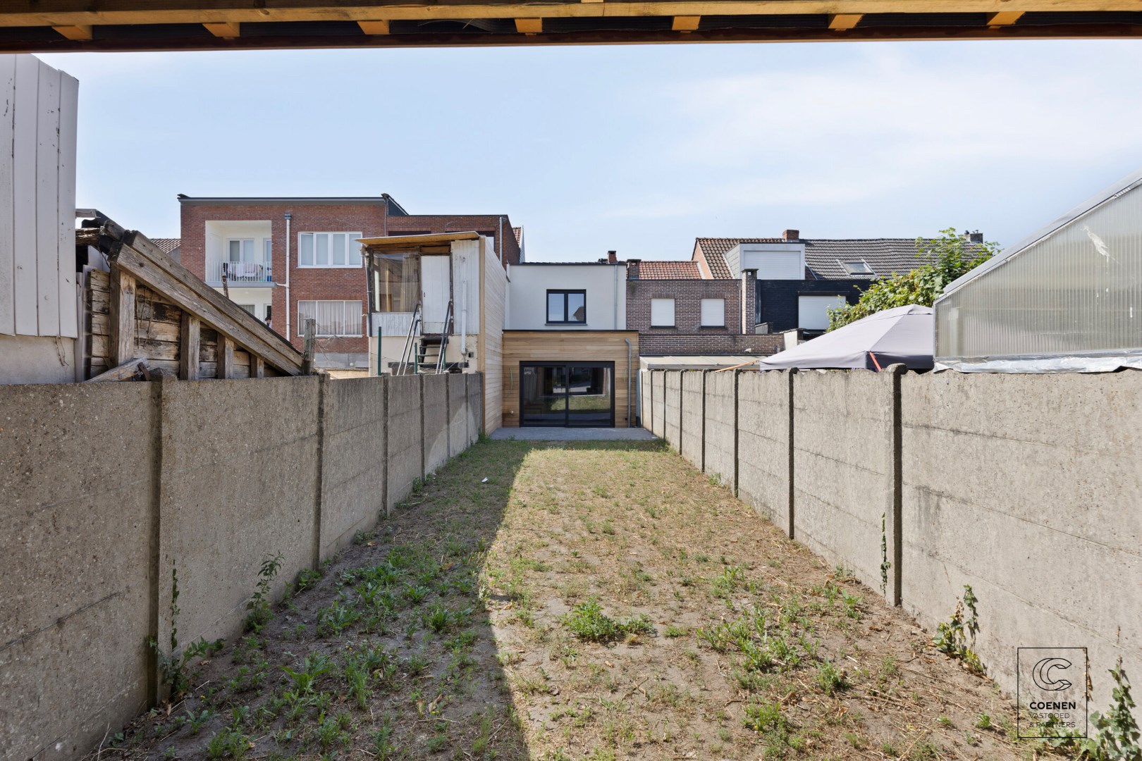 Prachtig, volledig gerenoveerde woning met 3 slaapkamers op een toplocatie te Turnhout! 
