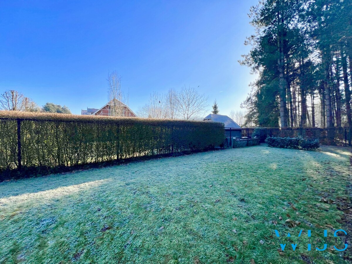 Ideaal woonhuis op een prachtig perceel van 985m2 ! 