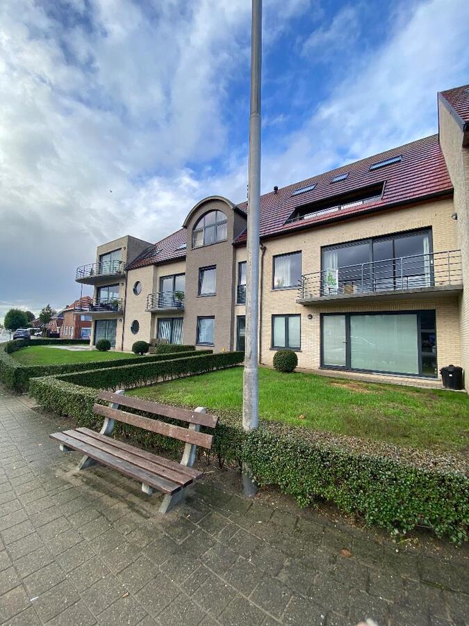 Appartement met 2 slaapkamers en autostandplaats te Koekelare 