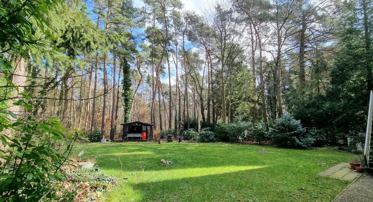 Instapklare bungalow midden in het groen 