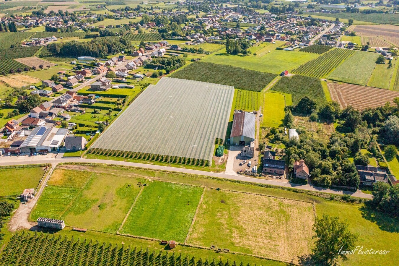 Terrain &#224; b&#226;tir avec entrep&#244;t d&#39;environ 54 ares &#224; Herk-de-Stad 