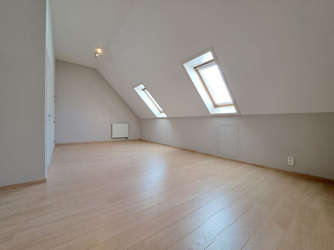 Perfect onderhouden rijwoning te Lommel 