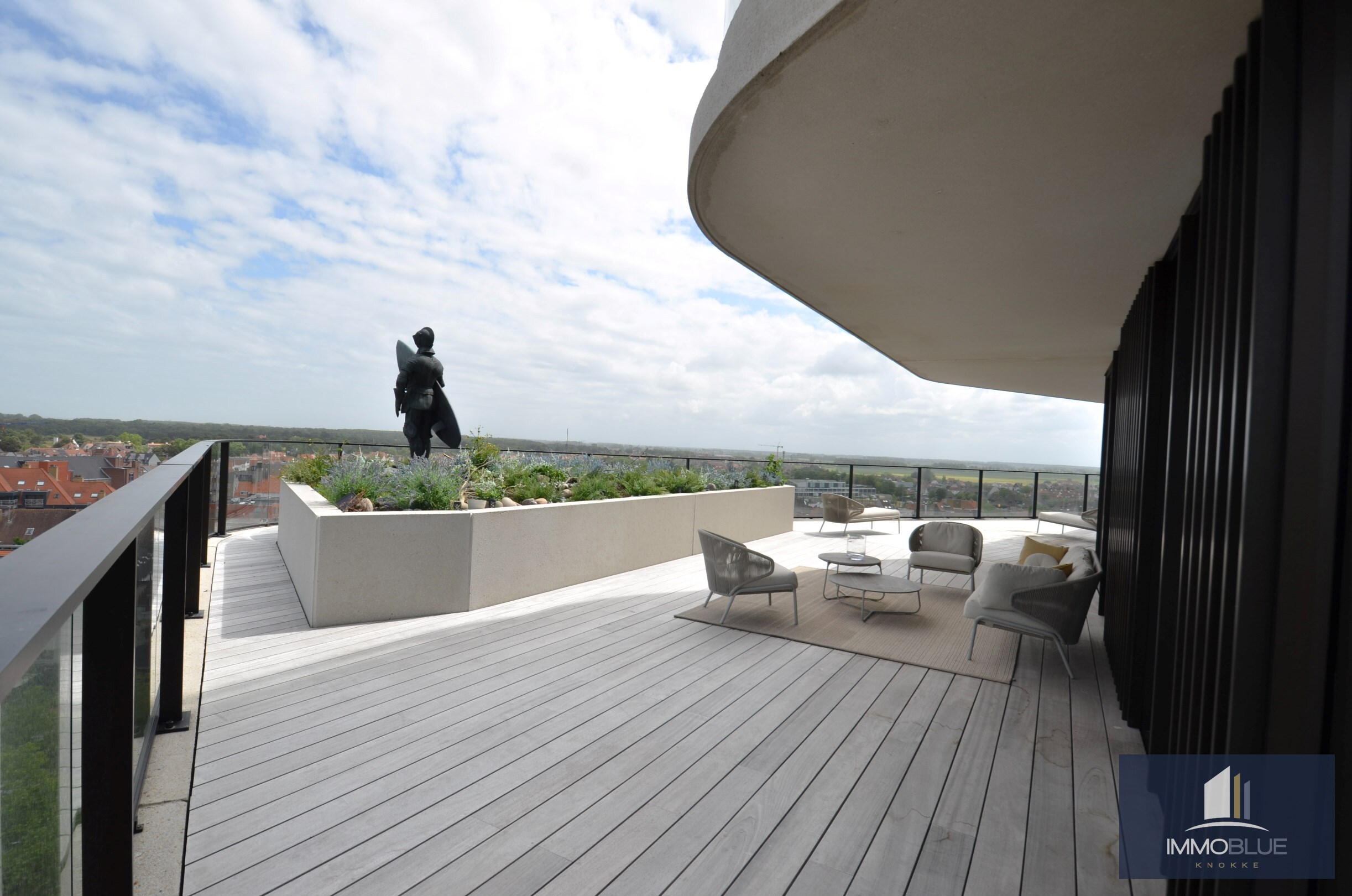 Appartement exclusif avec grandes terrasses et vue panoramique exceptionnelle. 
