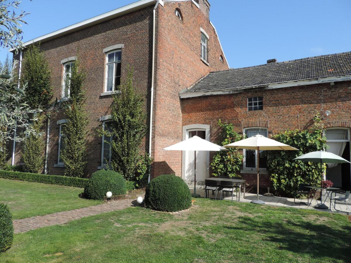 Maison de maître vendu À Heers