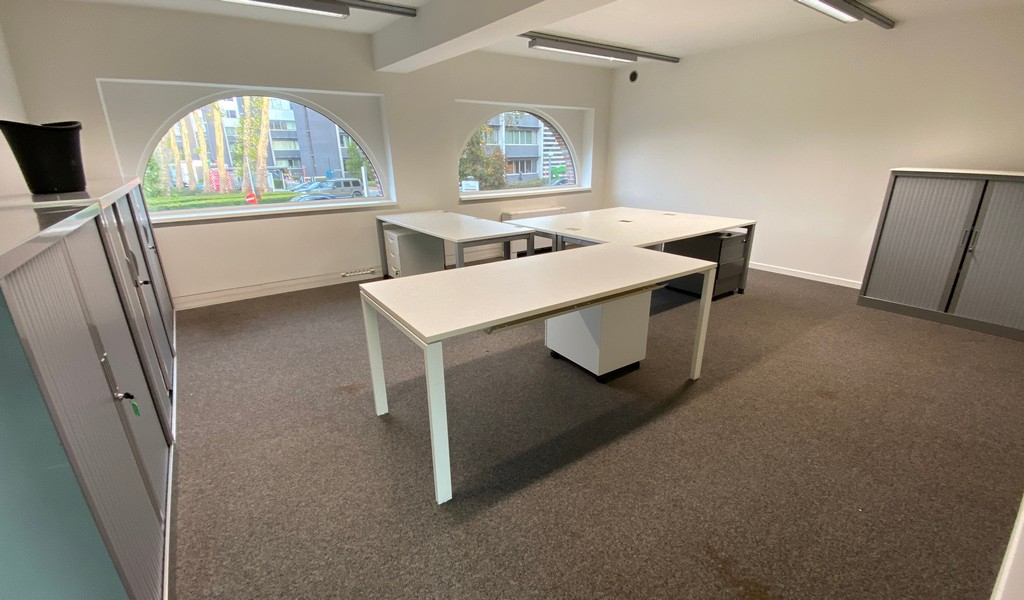 Gemeubelde kantoren in Axxes Business Center in Merelbeke