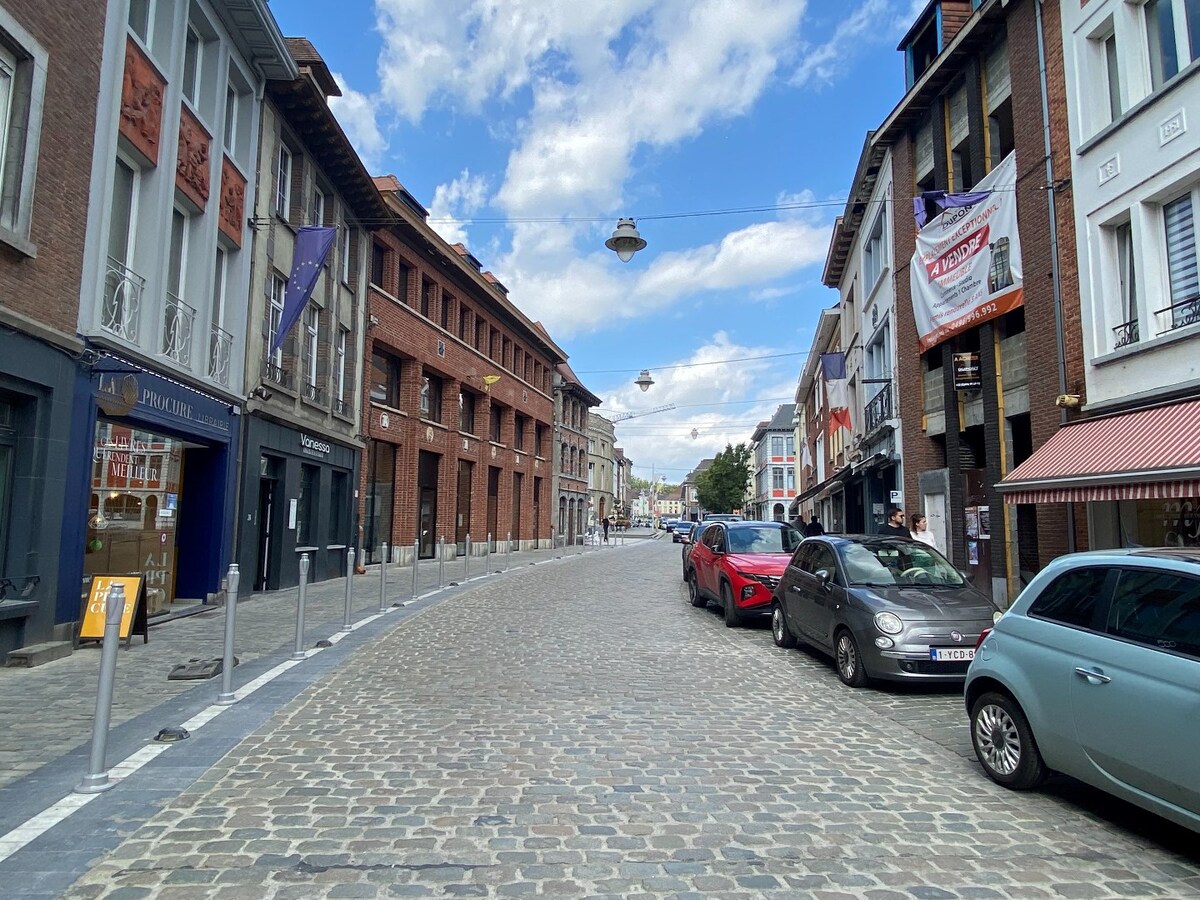 Surface commerciale (+/- 193m&#178;) lou&#233;e CASCO ! 