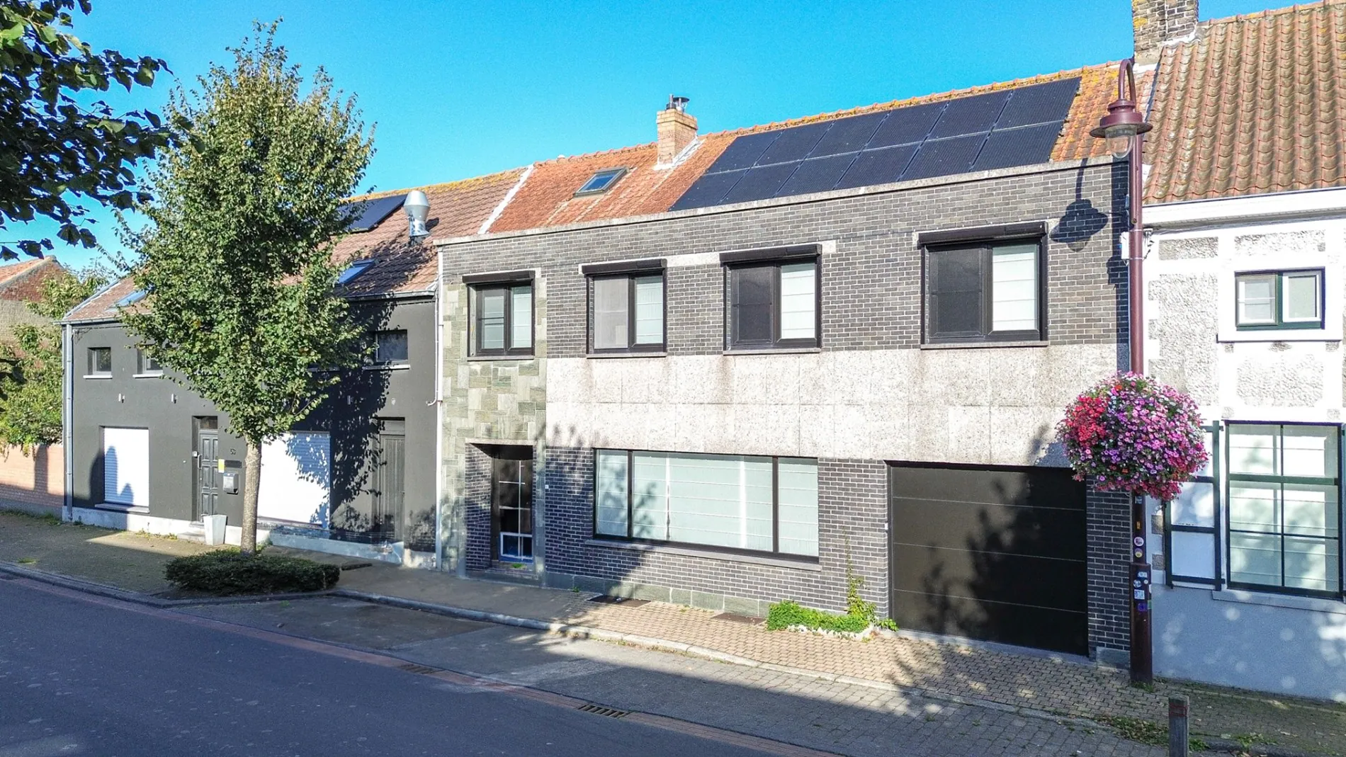 Ruime, energiezuinige woning met 5 slaapkamers en tuin in Klemskerke, De Haan