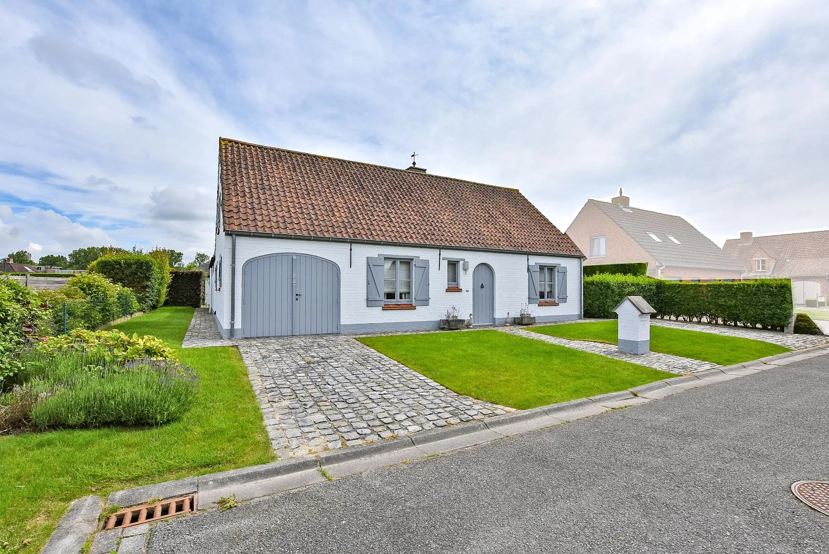 Prachtig alleenstaande woning in fermette stijl te Nieuwpoort op 670 m².