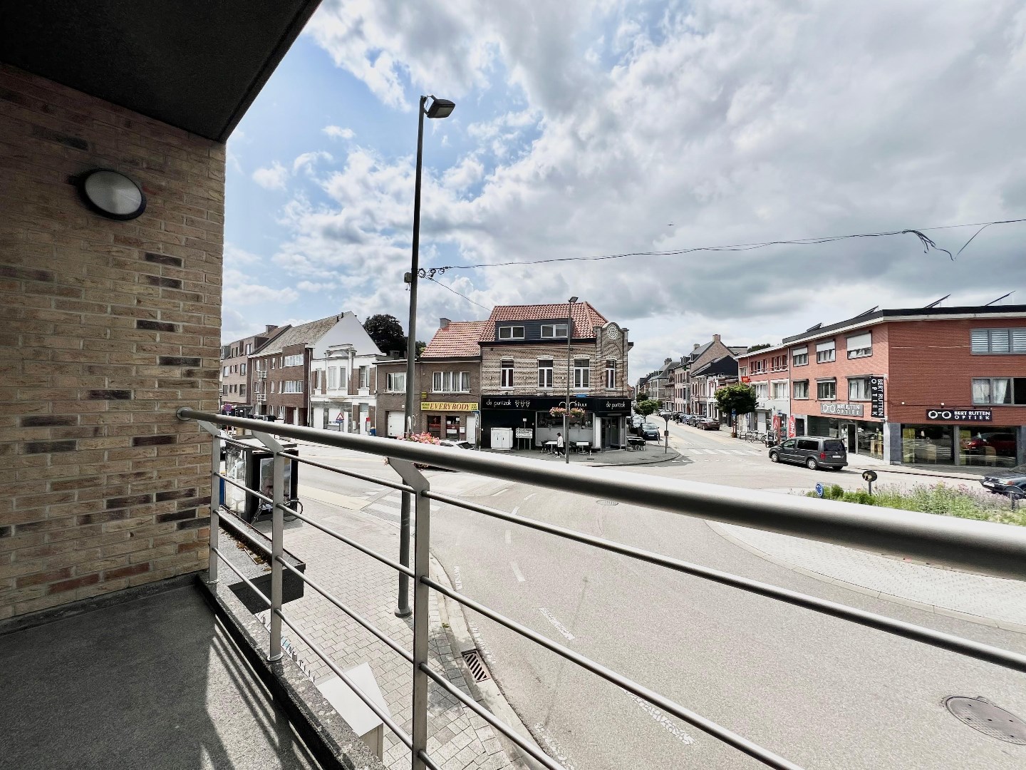 Instapklaar appartement met 1 slaapkamer en bew. opp. van 60 m2 