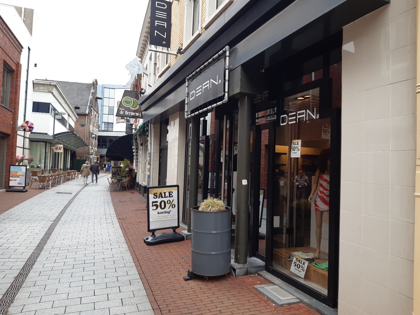 Commerciële winkel te huur in Weert