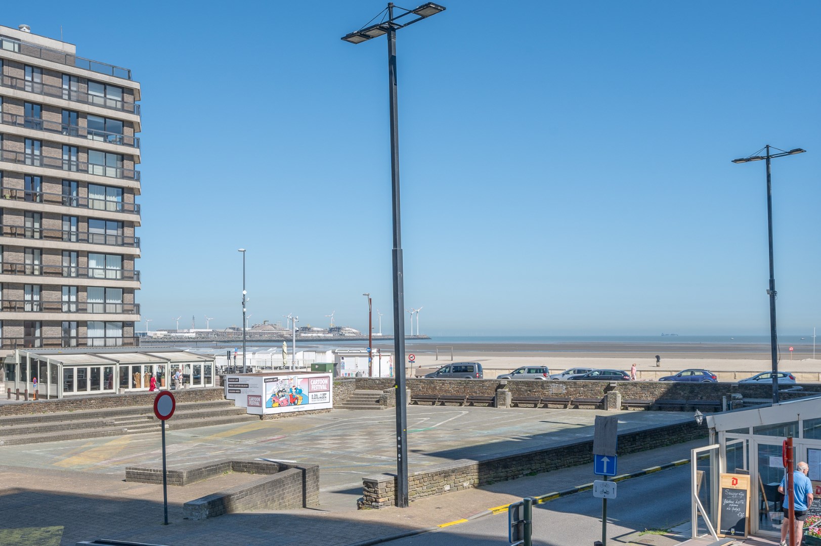 Gerenoveerd appartement met 1 slaapkamer en slaaphoek 