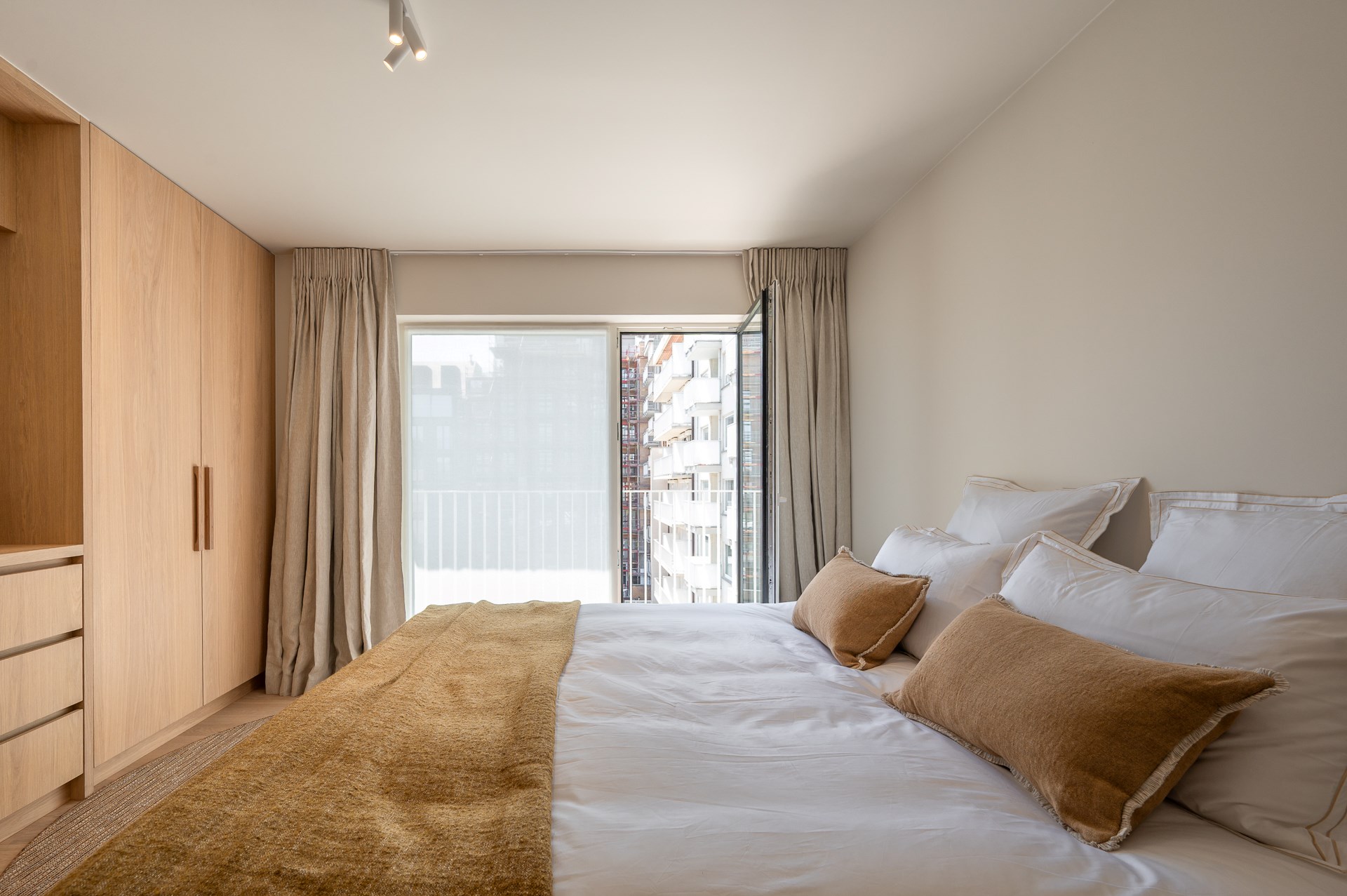 Luxueus gerenoveerd appartement met zeezicht in het Zoute. 