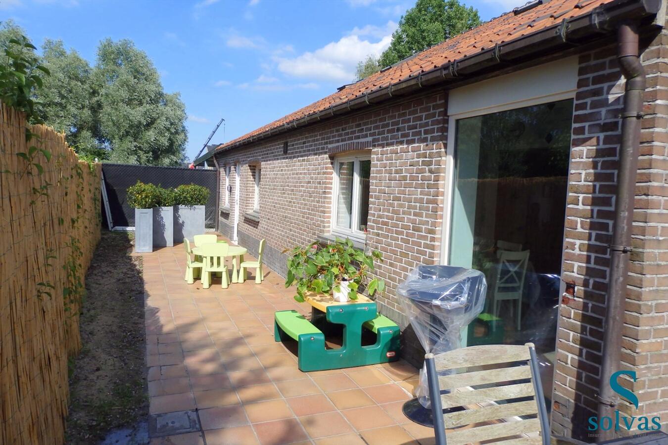 Woning gelegen vlakbij centrum Zomergem! 