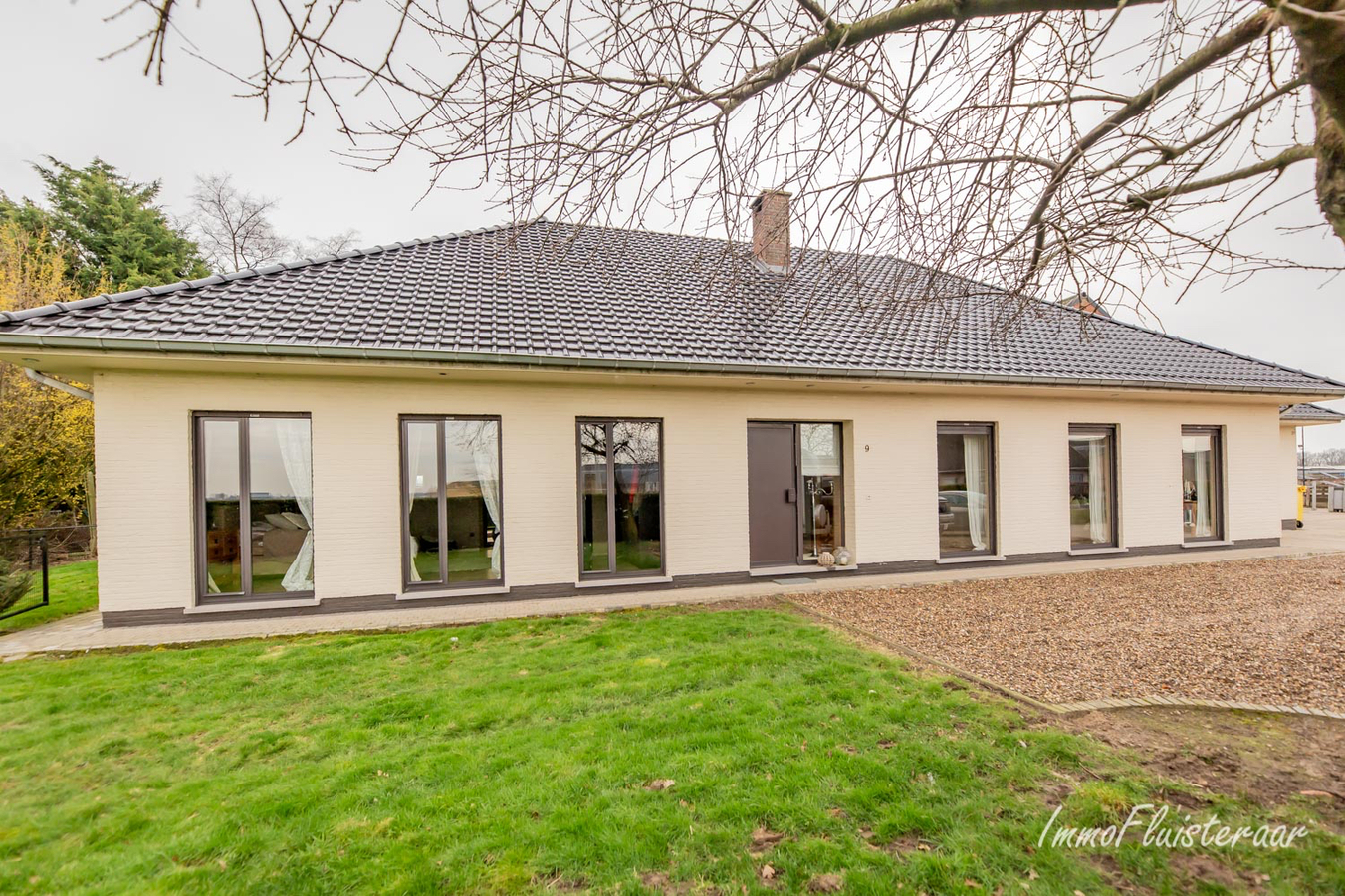 Charmante woning met paardenaccommodatie op 3,7ha te Rijkevorsel 