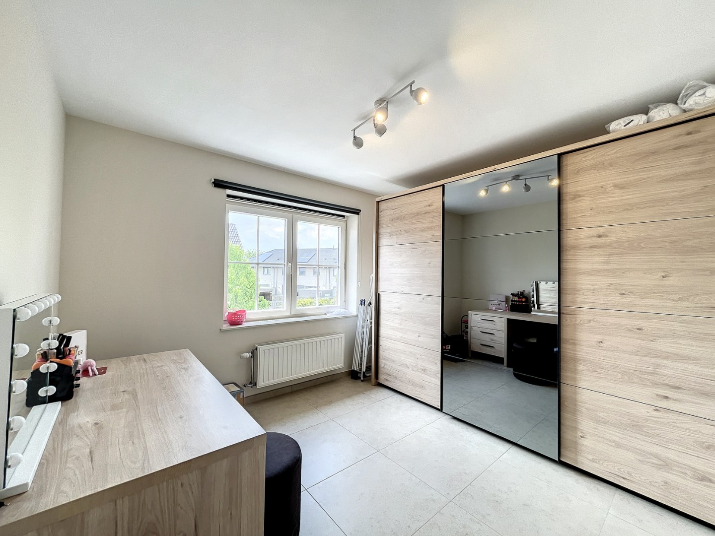 Moderne half open bebouwing met 3 slaapkamers in Adegem (Maldegem) - bouwjaar 2020 