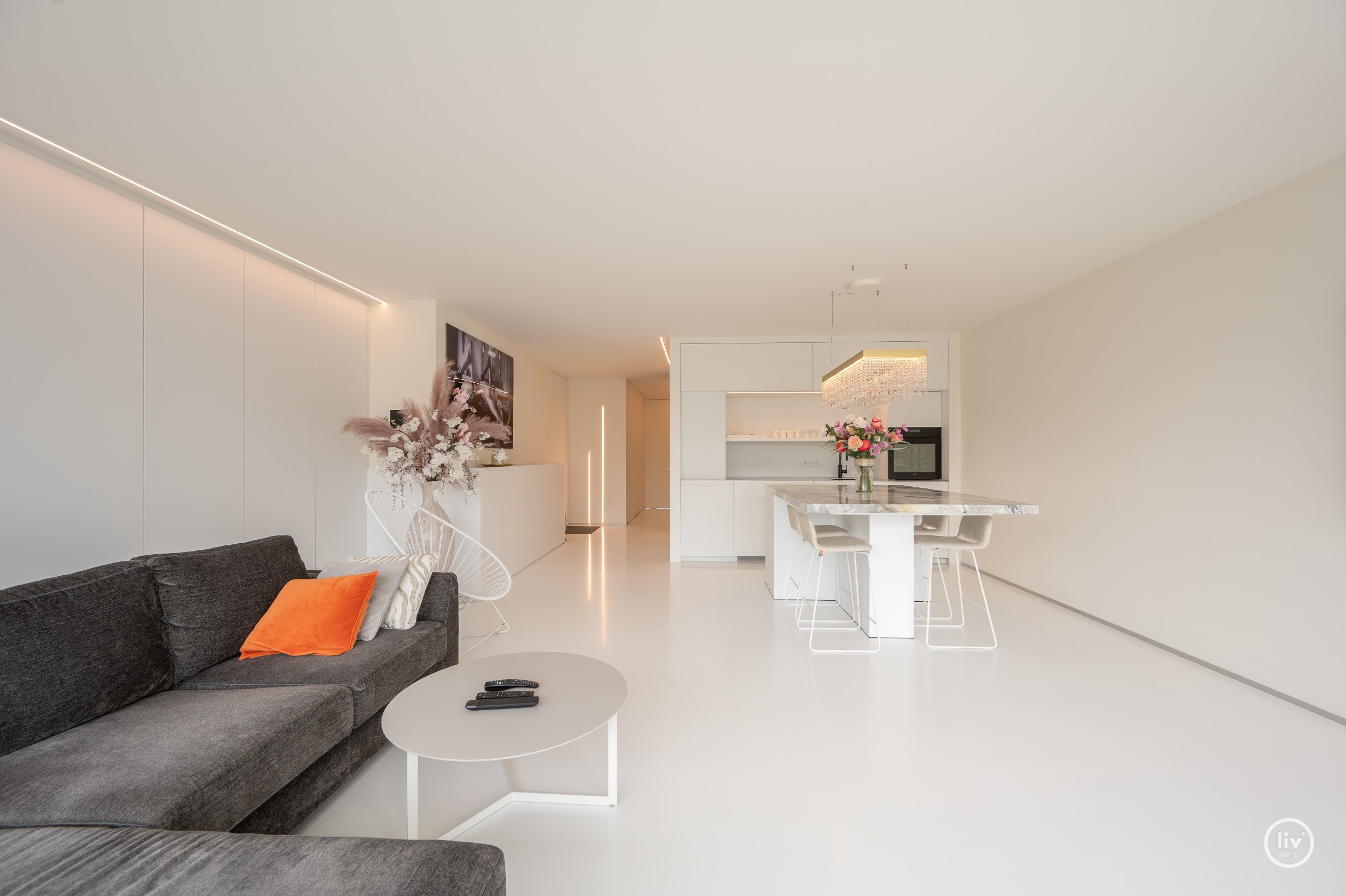 Dit prachtige appartement met panoramisch uitzicht is gelegen in Heist-aan-Zee en is gebouwd in het jaar 2020 op wandelafstand van de Zeedijk-Albertstrand (SALT-project) . 