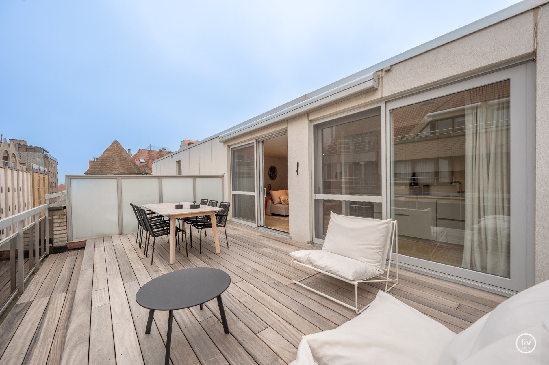 Integraal gerenoveerd penthouse met groot zonneterras I Knokke-Heist 