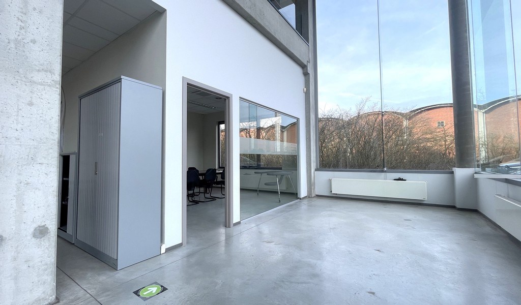 Kantoren te huur in KMO-park op Linkeroever in Antwerpen