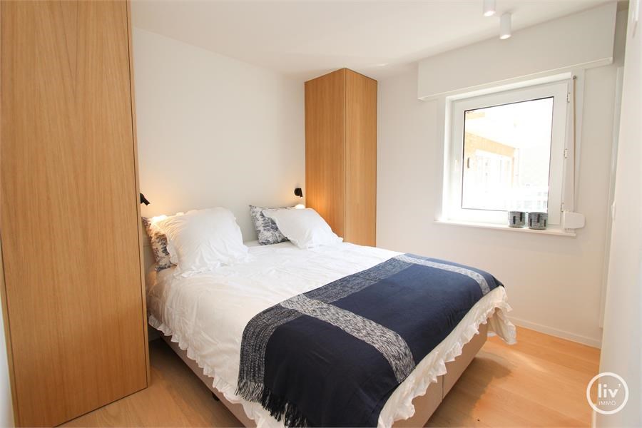 Top gerenoveerd appartement nabij de Lippenslaan en Zeedijk gelegen. Gevelbreedte van 7m! 