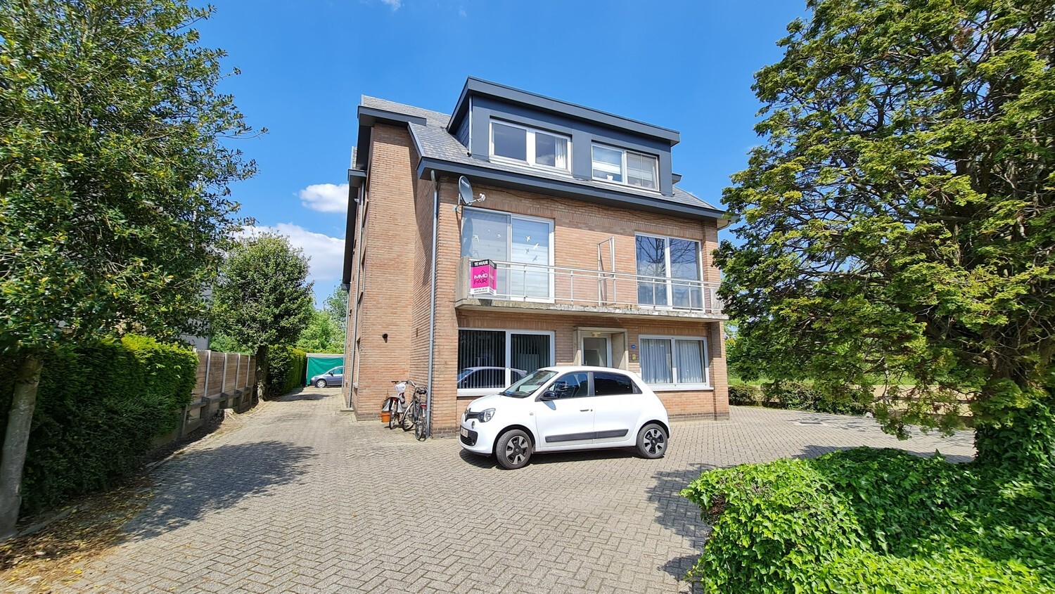 Instapklaar appartement op geliefde locatie 