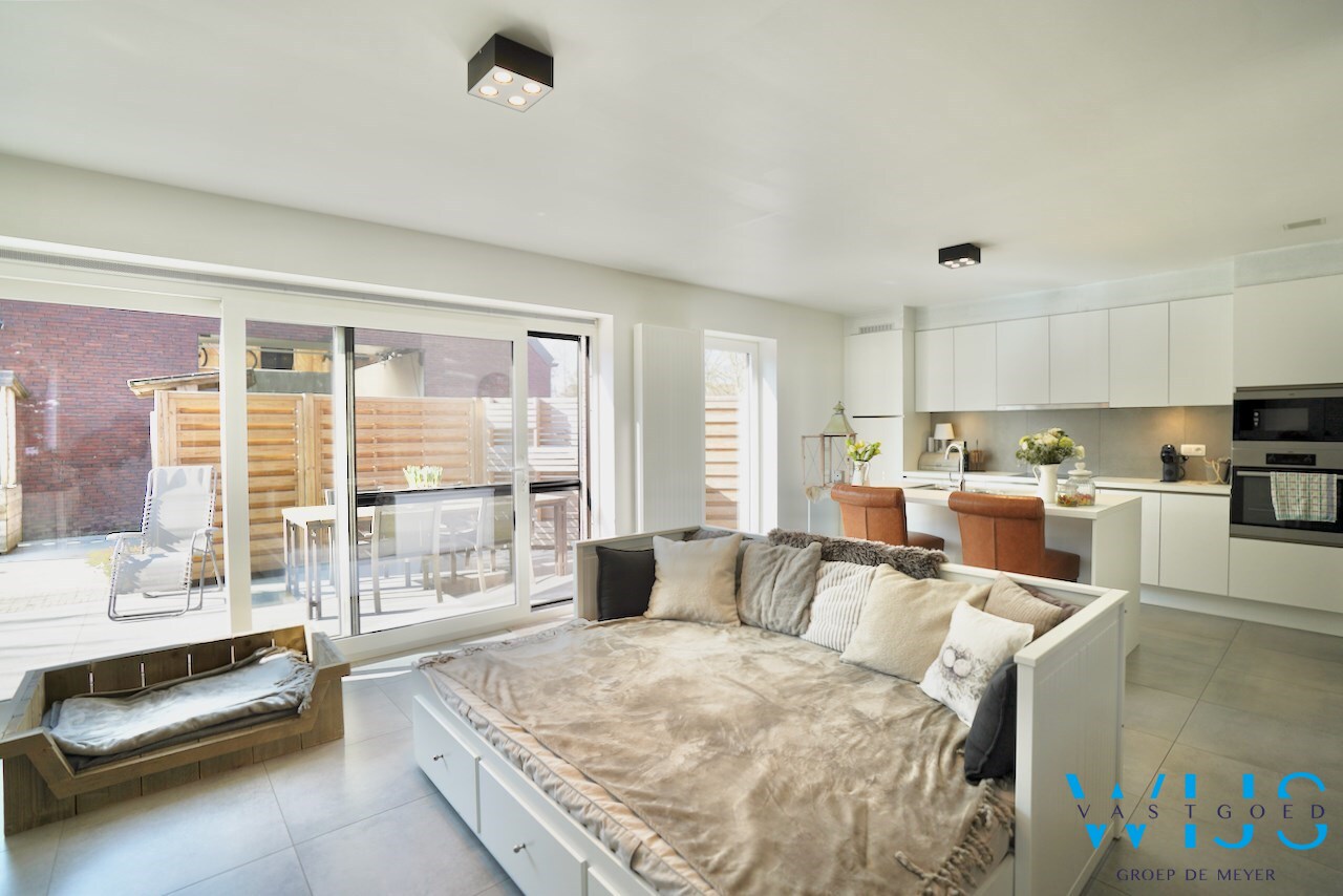 Recent woonhuis met LOODS te WIPPELGEM/ EVERGEM ! 