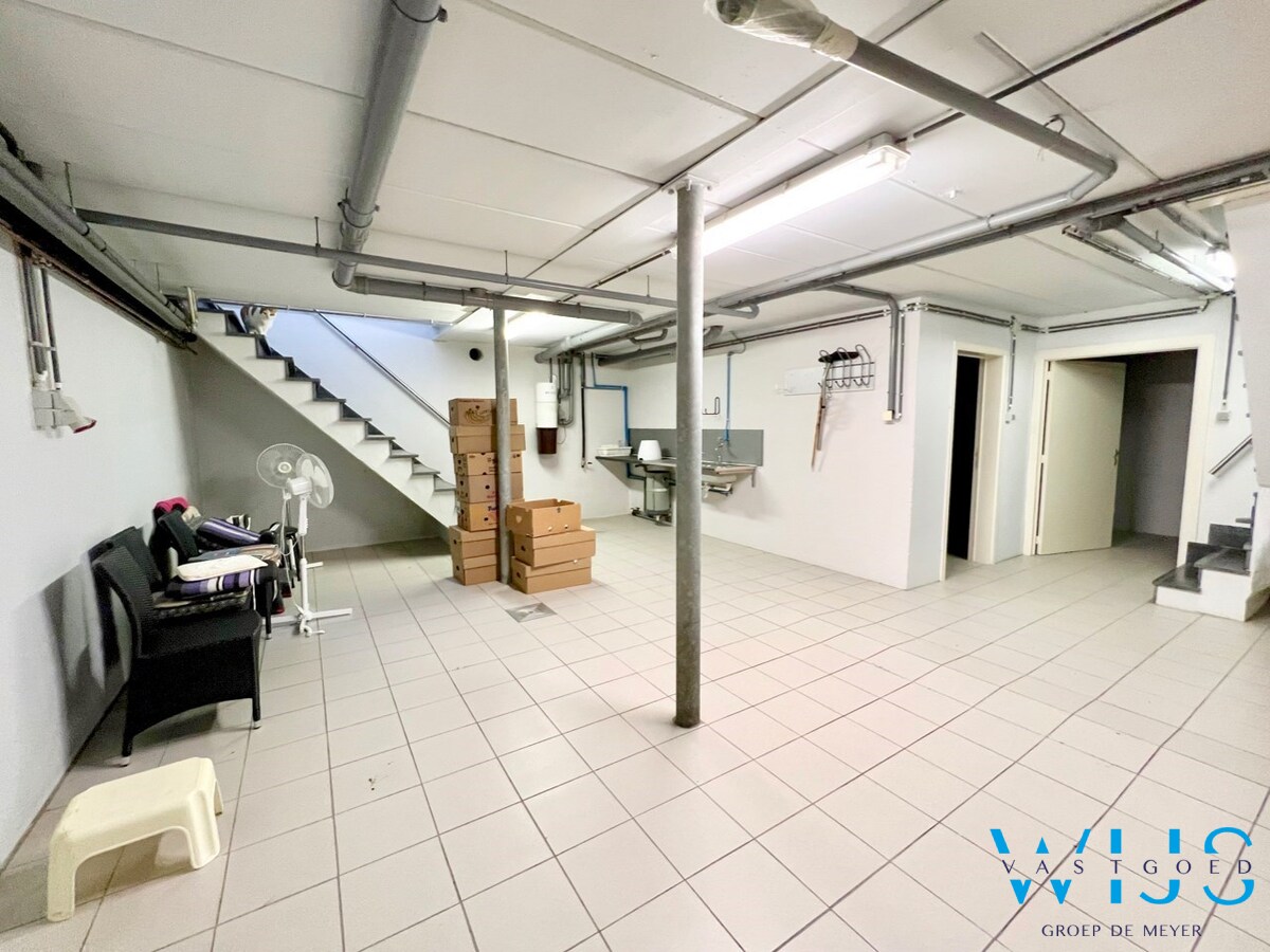 Multifunctioneel pand op een TOPlocatie ! 