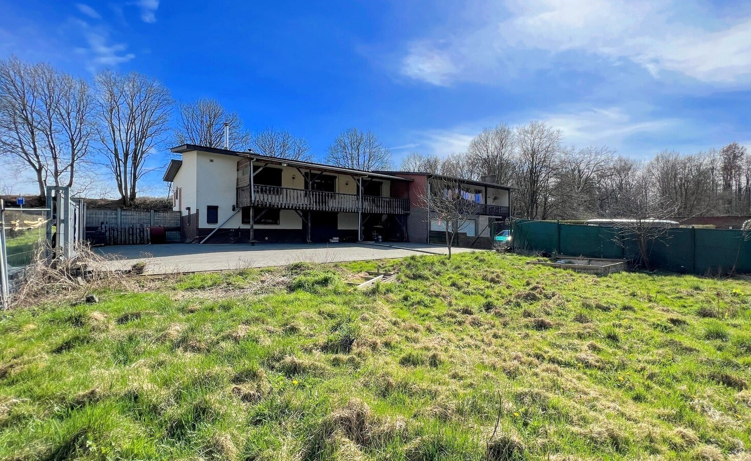 Instapklare semi-bungalow op 893 m&#178; in Opoeteren vlakbij de natuur 