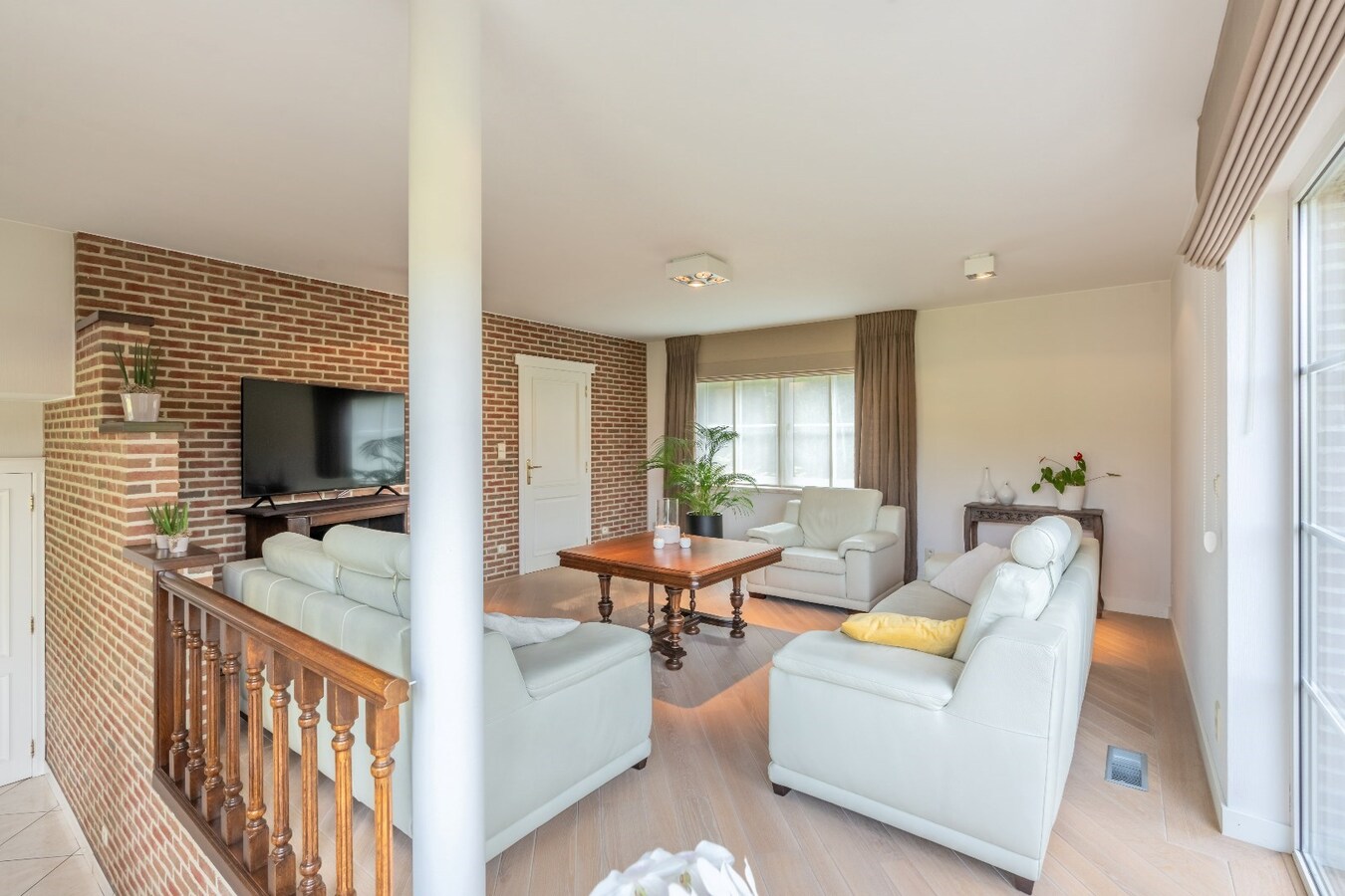 Prachtige ruime woning op een superlocatie. 