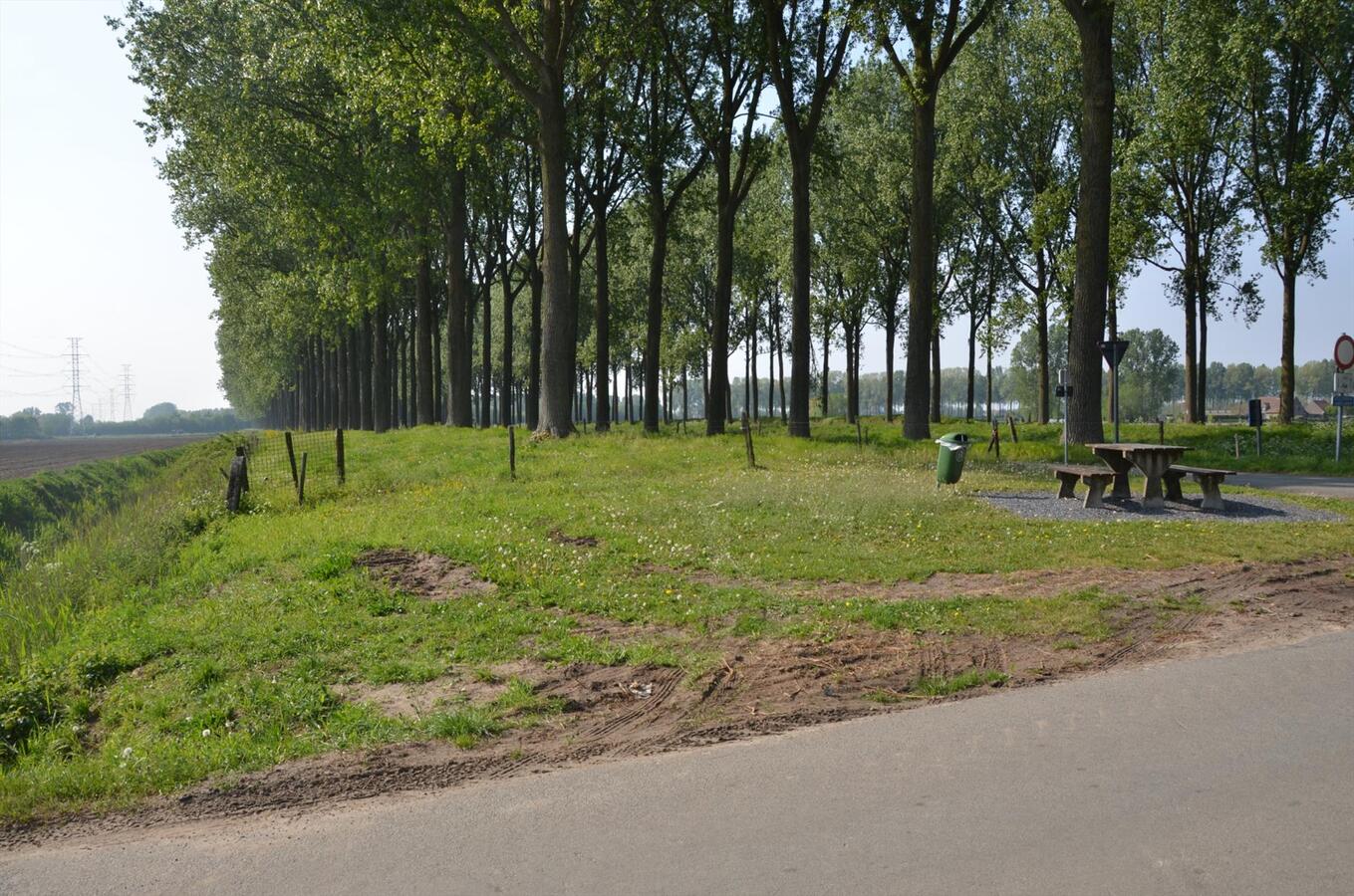 Verkocht in 1 week!!! Landelijke hoeve met grote schuur in z&#233;&#233;r goede staat 