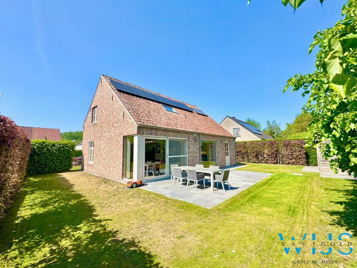 Landelijk woonhuis op TOPlocatie te Ertvelde ! 