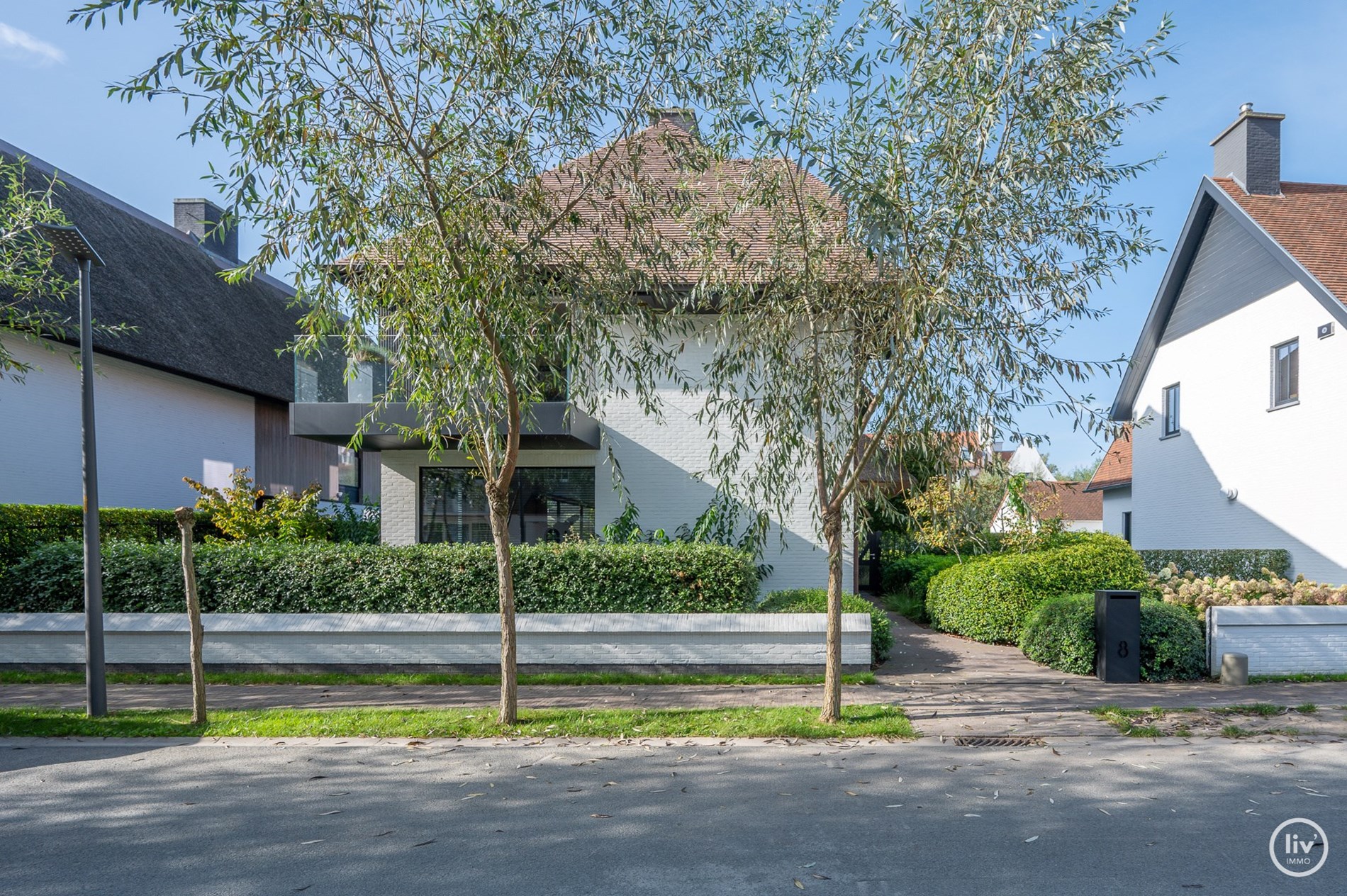 Uiterst exclusieve villa (2020) gelegen in de nabijheid van de nieuwe golf te Knokke, Wonen in de rust van het Duinenwater 