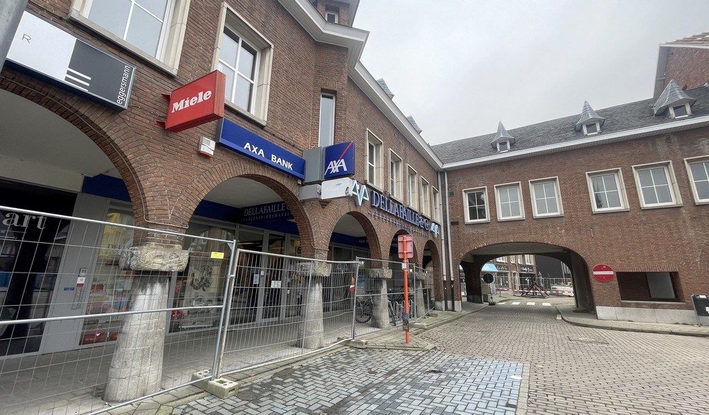 Handelspand in het commercieel centrum van Schoten