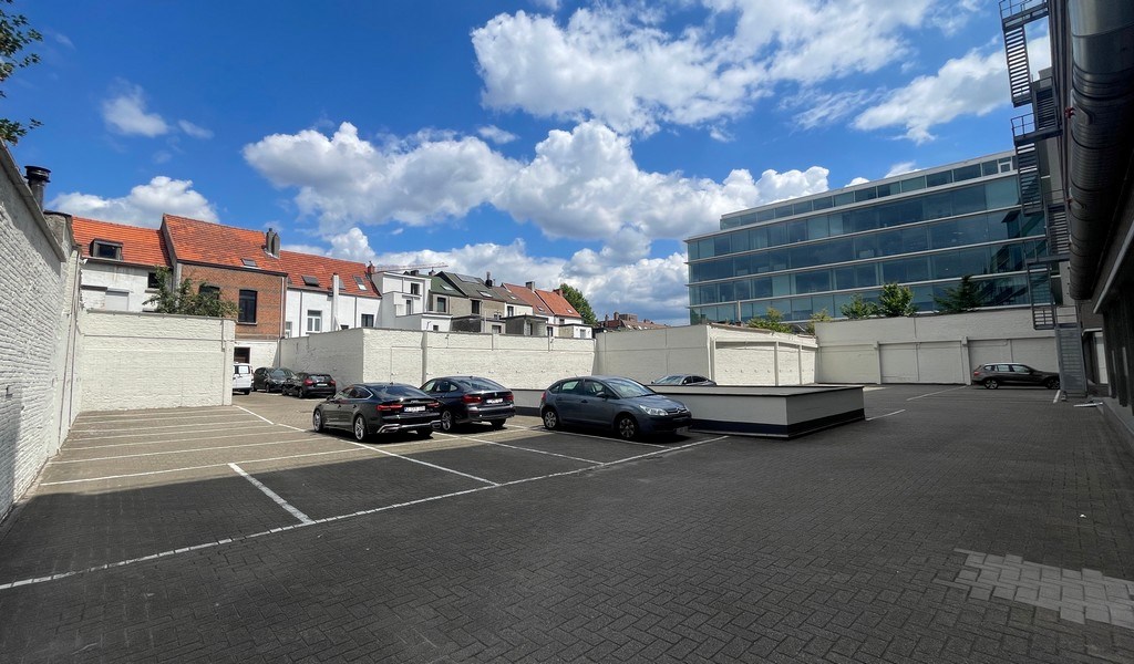 Gemeubelde kantoren met dienstverlening in Greenhouse Antwerp