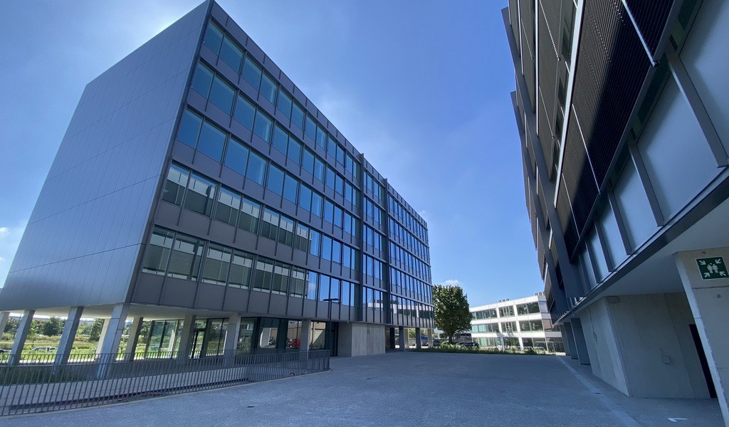 Nieuwbouw kantoren te huur aan The Loop in Gent