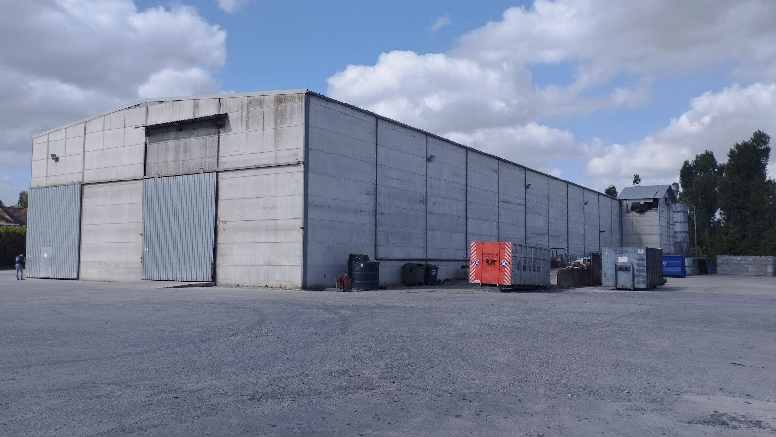 Hangaar van  2.250 m&#178; 