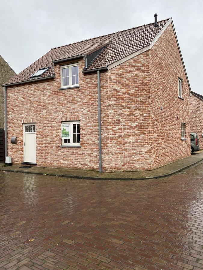 Nieuwbouwwoning met 3 slaapkamers te Gistel 