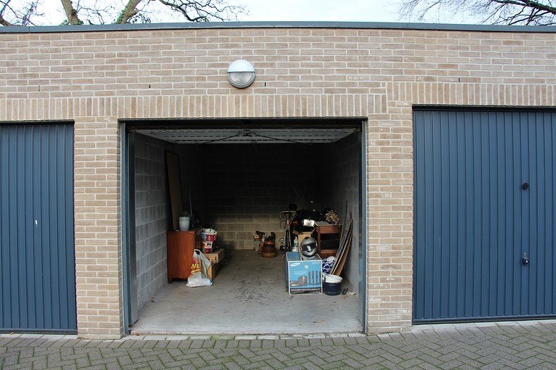 Appartement met 3 slaapkamers ruim terras en garage te Koekelare 