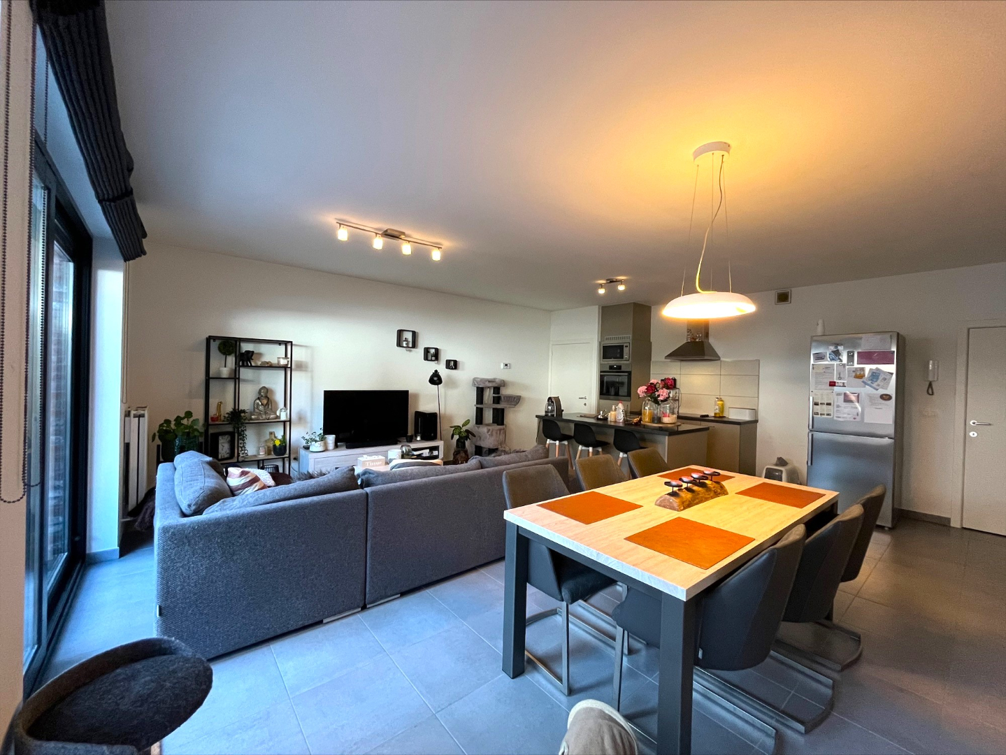 Gelijkvloers appartement met 2 slpk. en ruim terras in centrum Turnhout 