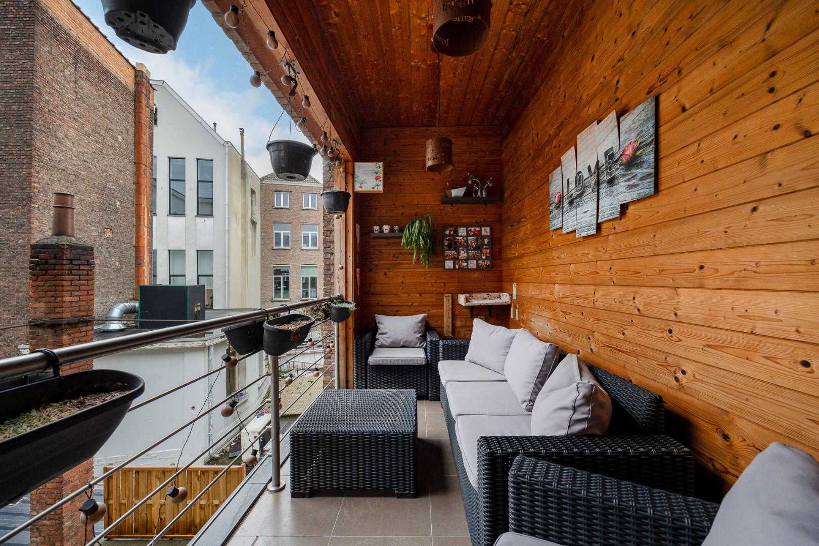 Ruim appartement met twee slaapkamers in hartje Mechelen 