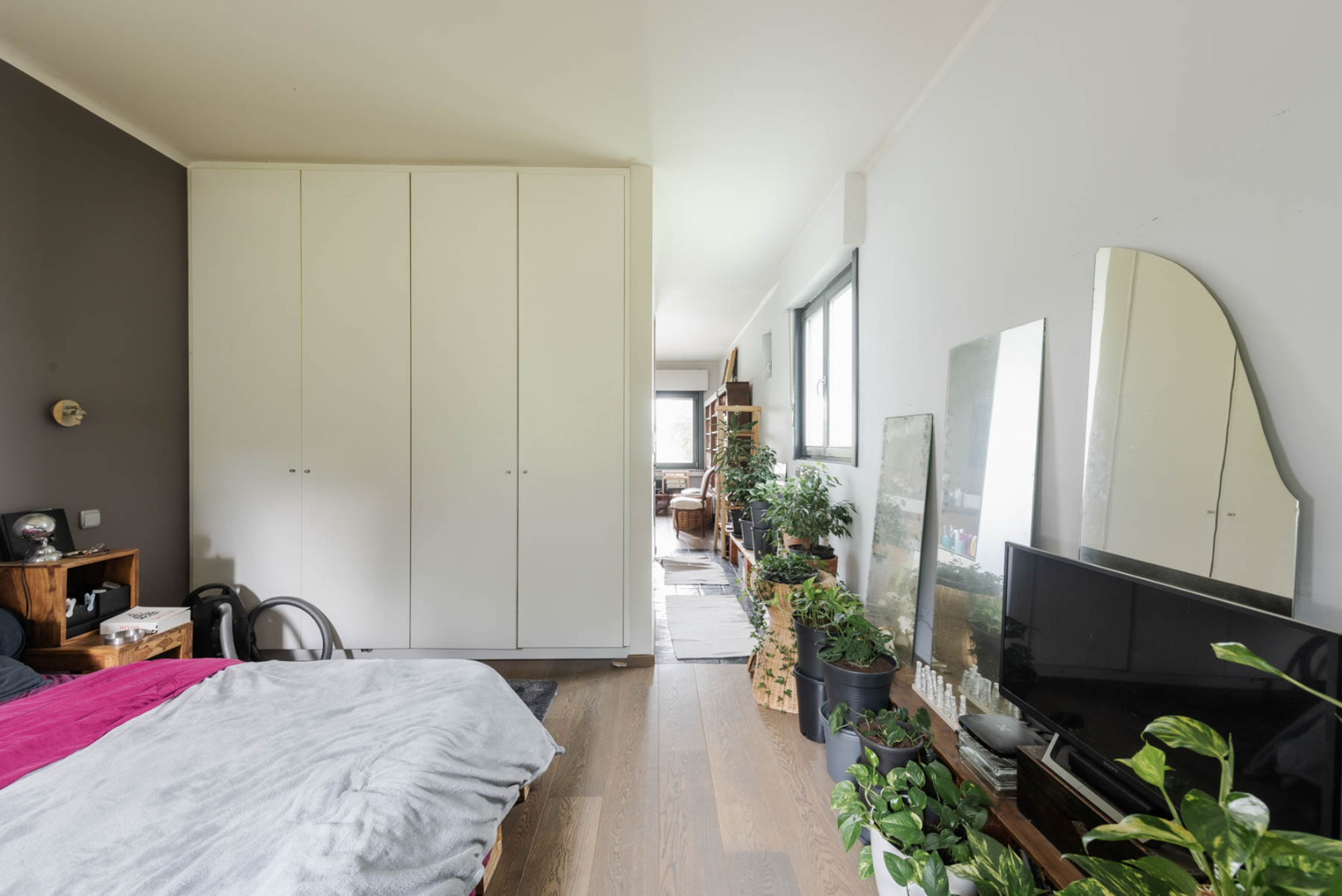 VILLA met 4 slaapkamer + bureau &amp; garage 1650 BEERSEL 