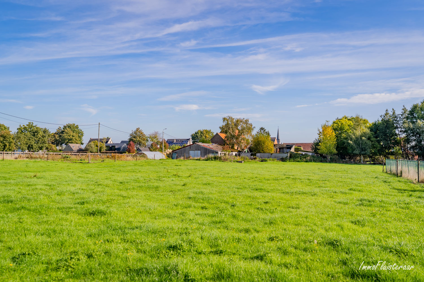 Te renoveren hoevewoning met loods, aanhorigheden en weiland op meer dan 80a te Wolvertem (Meise; Vlaams-Brabant) 